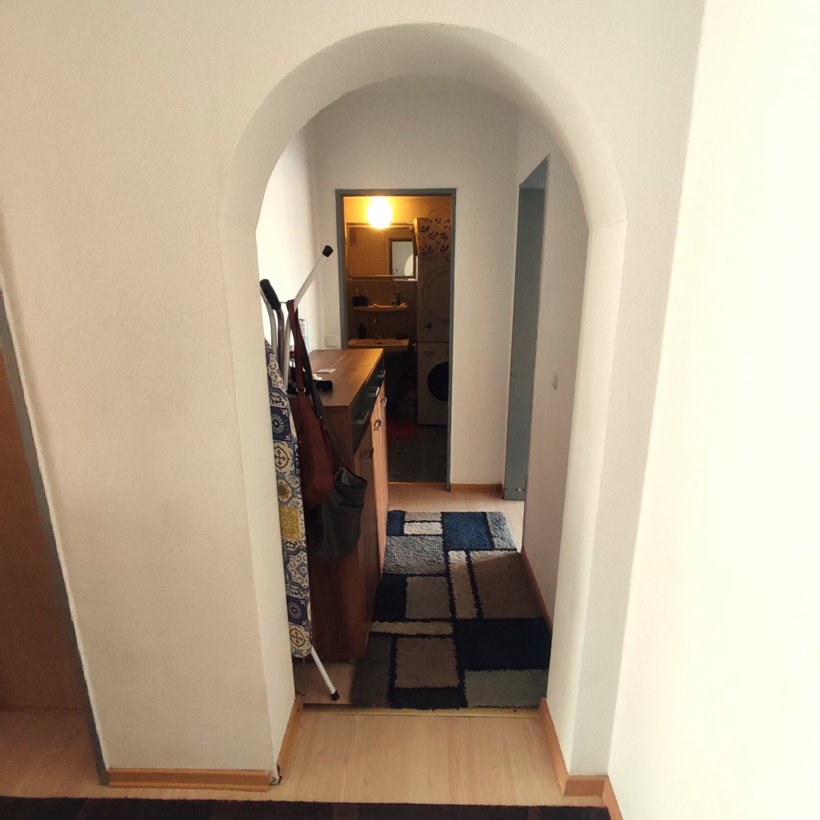 Stolberg - Gut geschnittene Wohnung mit 2 Balkonen in gepflegtem Zustand in zentraler Lage