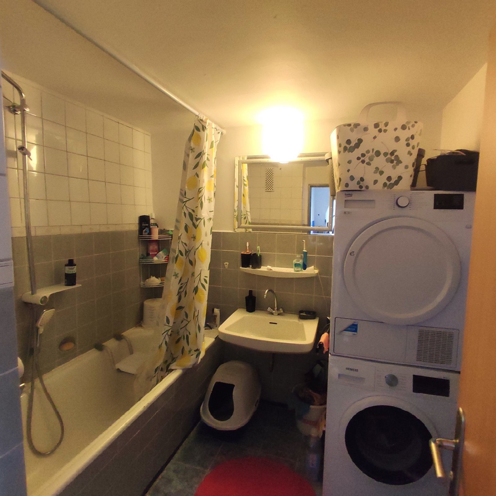 Stolberg - Gut geschnittene Wohnung mit 2 Balkonen in gepflegtem Zustand in zentraler Lage