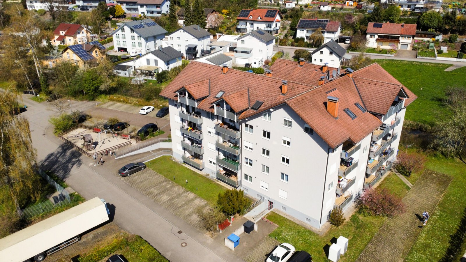 Helle 3-Zimmer-Wohnung mit viel Licht und Balkon