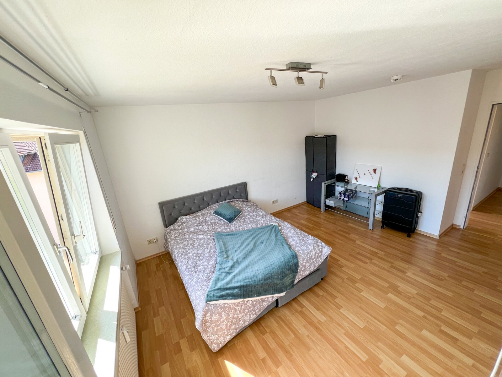 Helle 3-Zimmer-Wohnung mit viel Licht und Balkon