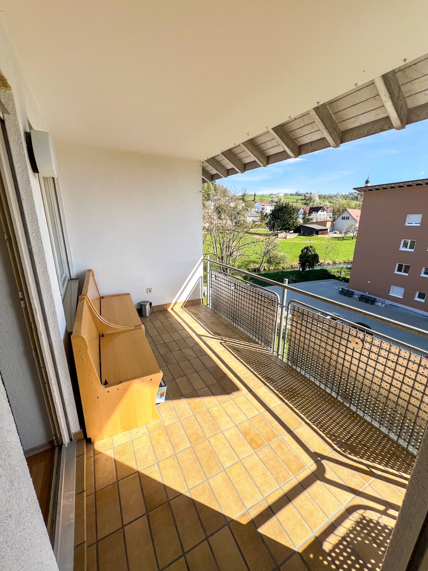Helle 3-Zimmer-Wohnung mit viel Licht und Balkon