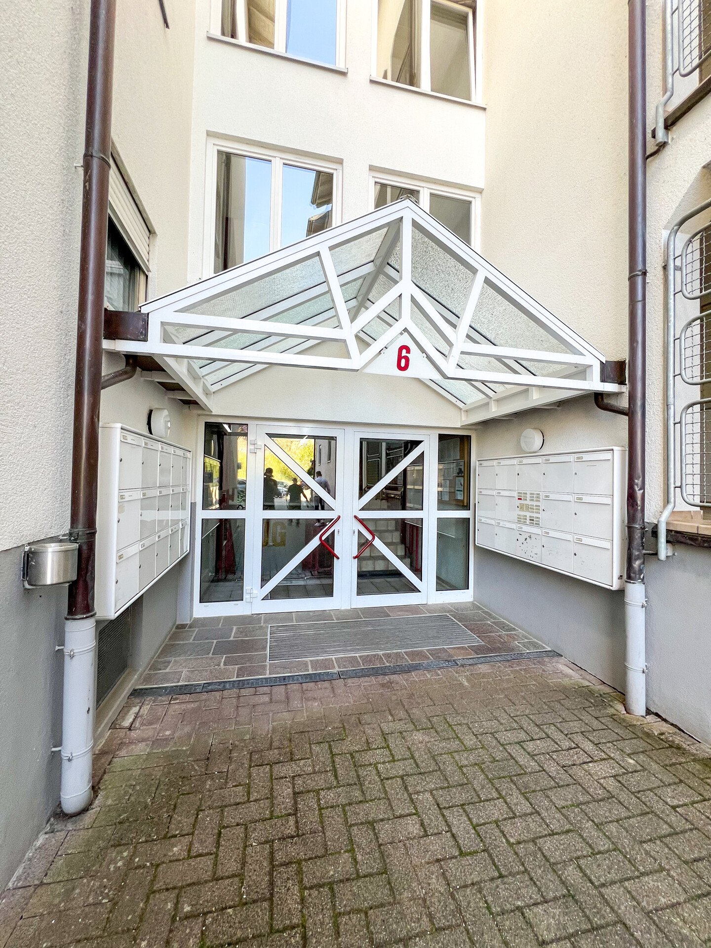 Helle 3-Zimmer-Wohnung mit viel Licht und Balkon